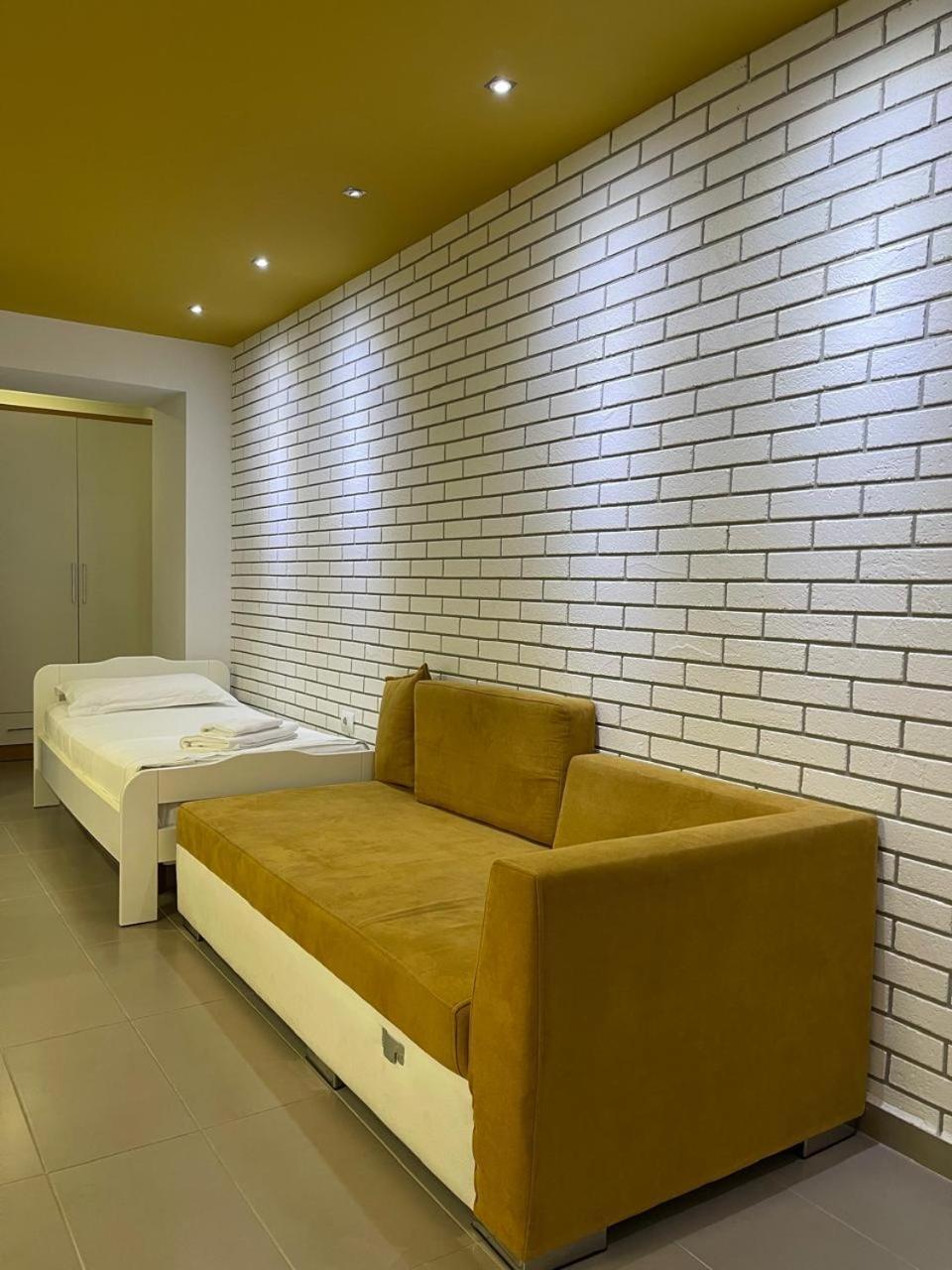 Sunrise Luxury Apartments Sarande Bagian luar foto